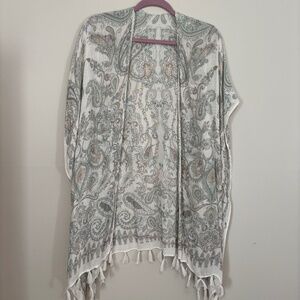 Simply Noelle paisley wrap kimono cover up with fringe